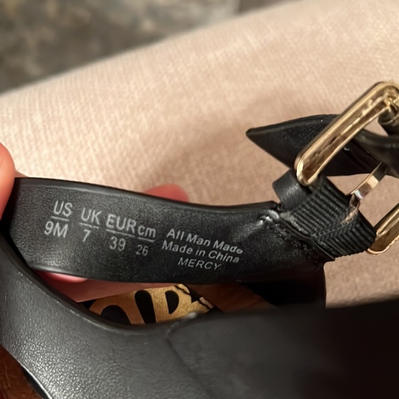 Fergalicious Mercy - Picture 6 of 6